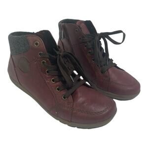 Sean Alan LANDY BOOTIE Size 9.5 burgundy side zip boots women’s